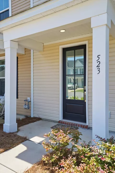 523 Green Fern Dr, Summerville, SC 29483