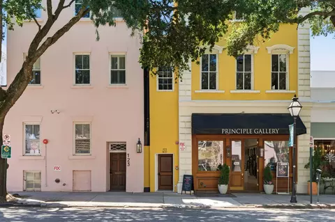 125 Meeting St #B, Charleston, SC 29401