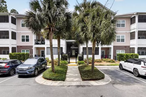 1025 Riverland Woods Pl #220, Charleston, SC 29412