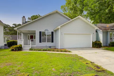 529 Beechcraft St, Charleston, SC 29407