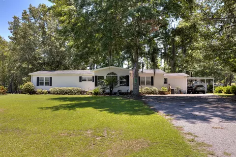1430 Copeland, Manning, SC 29102