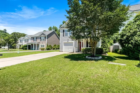 Exterior - 226 Emerald Isle Dr, Moncks Corner, SC 29461 photo 6 of 7