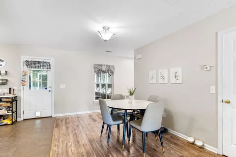 Entry Way - 226 Emerald Isle Dr, Moncks Corner, SC 29461 photo 4 of 5