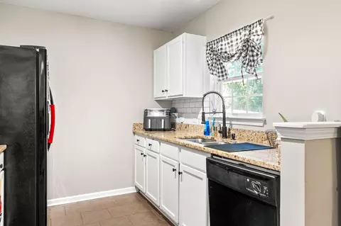 Kitchen - 226 Emerald Isle Dr, Moncks Corner, SC 29461 photo 2 of 2