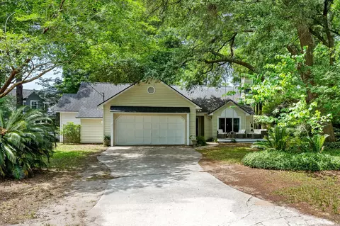738 Boyce Ct, Charleston, SC 29412