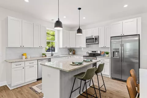 2620 Stark Ln, North Charleston, SC 29405