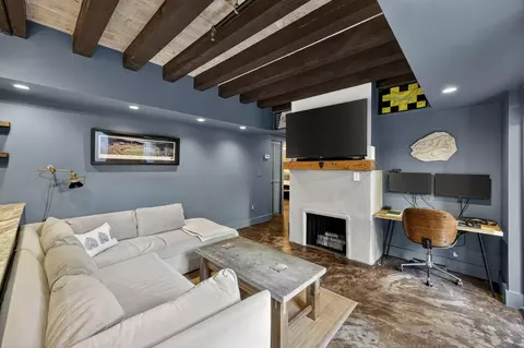 2 Francis St #D, Charleston, SC 29403