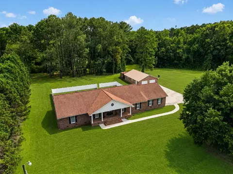 451 Kelton Rd, Saint Stephen, SC 29479