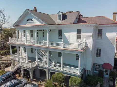 112 Rutledge Ave, Charleston, SC 29401