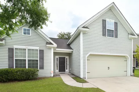 7677 Eagle Lake Rd, North Charleston, SC 29418