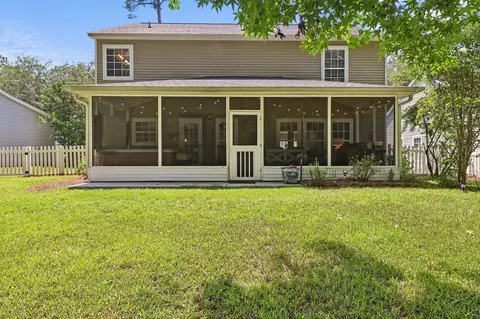 Exterior - 7 Longleaf Ct, Bluffton, SC 29910 photo 3 of 5