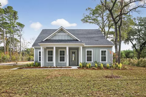 1347 Sea Aire Dr, Charleston, SC 29412