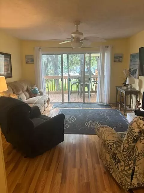 333 Sea Cloud Cir #D, Edisto Island, SC 29438