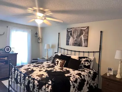 Bedroom - 40 W Rigby St, Manning, SC 29102 photo 1 of 15