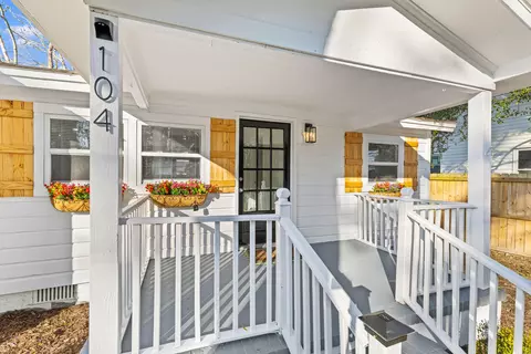 104 Atlantic St, Summerville, SC 29483