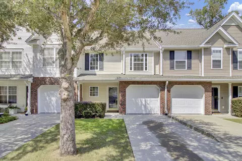 208 Darcy Ave, Goose Creek, SC 29445