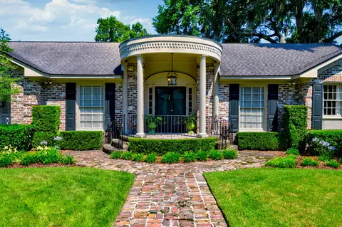 261 Confederate Cir, Charleston, SC 29407