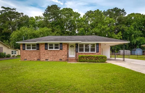 2201 Pinehurst Ave, Charleston, SC 29414