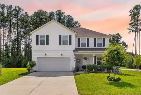 241 Shadybrook Dr, Summerville, SC 29486