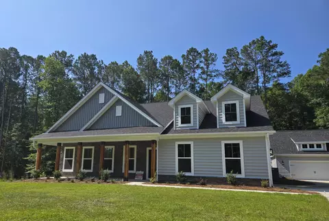 6053 Sourwood Trl, Ridgeville, SC 29472