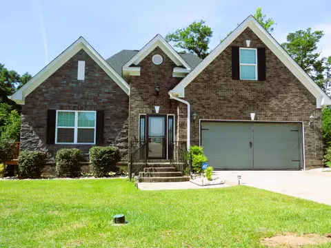 271 Sago Palm Dr, Orangeburg, SC 29118