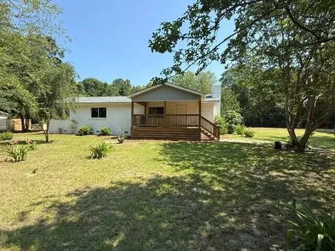 1314 Gardensgate Rd, Eutawville, SC 29048