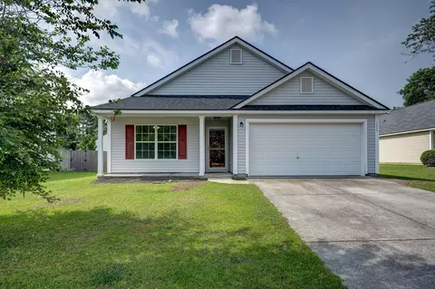 1017 Golden Aspen Dr, Moncks Corner, SC 29461