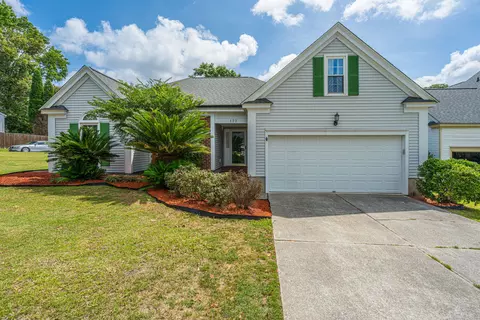 122 Ashton Dr, Goose Creek, SC 29445