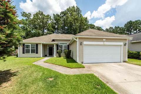 402 Black Horse Rd, Moncks Corner, SC 29461