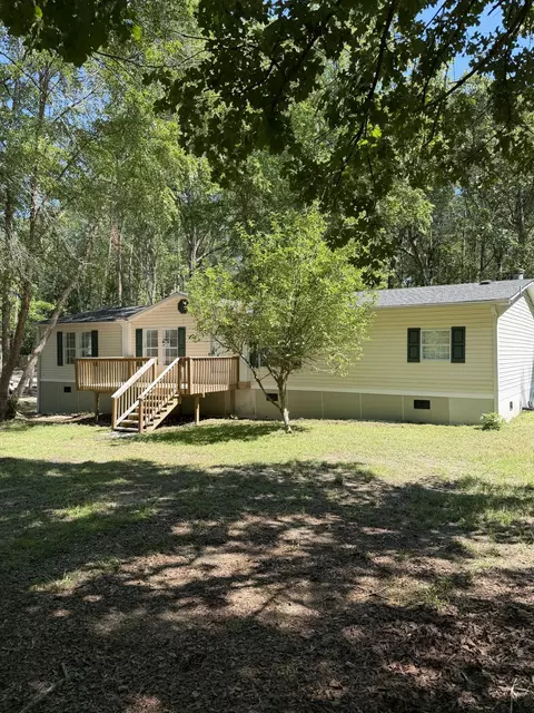 189 Barons Rd, Summerville, SC 29483