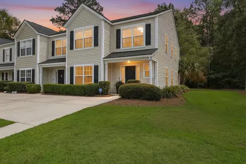 9148 Maple Grove Dr, Summerville, SC 29485