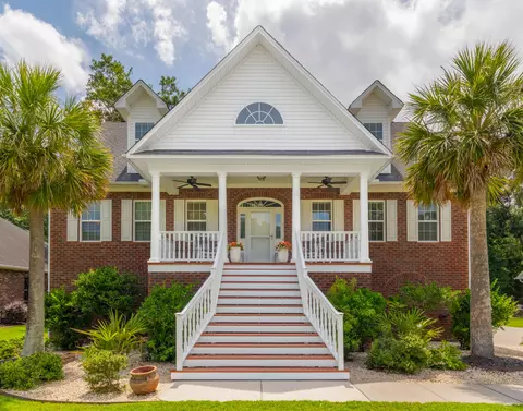 8730 Alexandria Dr, North Charleston, SC 29420