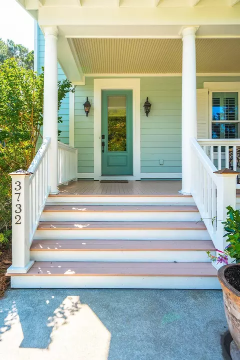 Exterior - 3732 Abercrombie Ct, Mount Pleasant, SC 29466 photo 5 of 24