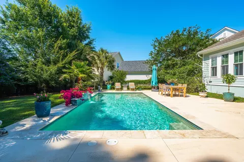 Exterior - 3732 Abercrombie Ct, Mount Pleasant, SC 29466 photo 14 of 24