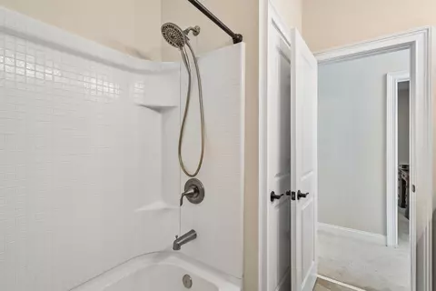 Bath - 3732 Abercrombie Ct, Mount Pleasant, SC 29466 photo 5 of 7