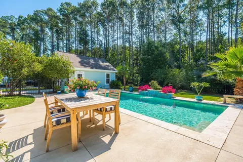 Exterior - 3732 Abercrombie Ct, Mount Pleasant, SC 29466 photo 18 of 24