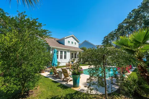 Exterior - 3732 Abercrombie Ct, Mount Pleasant, SC 29466 photo 16 of 24