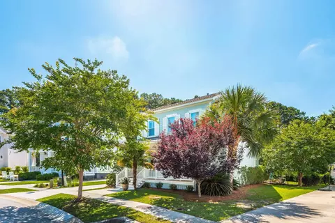 Exterior - 3732 Abercrombie Ct, Mount Pleasant, SC 29466 photo 3 of 24
