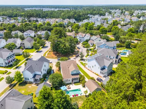 View/Area - 3732 Abercrombie Ct, Mount Pleasant, SC 29466 photo 10 of 21
