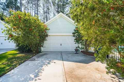 Exterior - 3732 Abercrombie Ct, Mount Pleasant, SC 29466 photo 23 of 24
