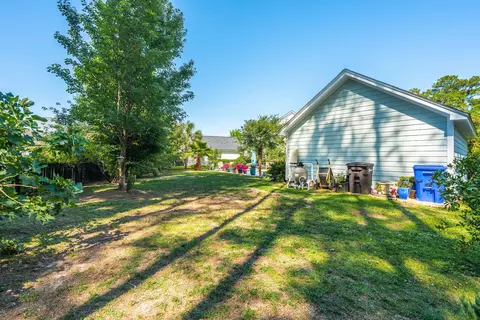 Exterior - 3732 Abercrombie Ct, Mount Pleasant, SC 29466 photo 20 of 24