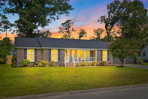 213 Brailsford Rd, Summerville, SC 29485