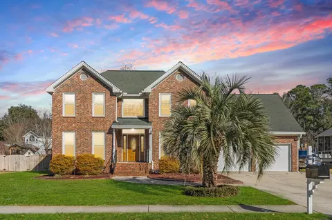 406 King Charles Cir, Summerville, SC 29485
