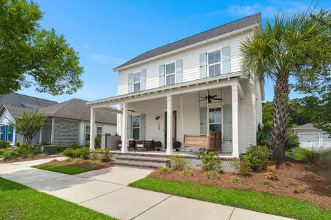 208 Oakbend St, Summerville, SC 29483