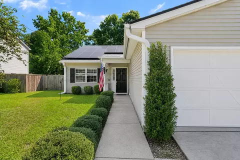 110 Creek Bend Dr, Summerville, SC 29485