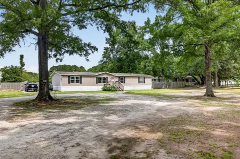 845 E Butternut Rd, Summerville, SC 29483
