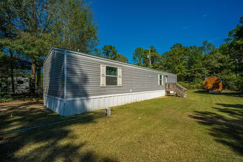 921 Fauling Rd, Saint Stephen, SC 29479