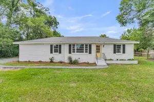 1602 Rifle Range Rd, Mount Pleasant, SC 29464