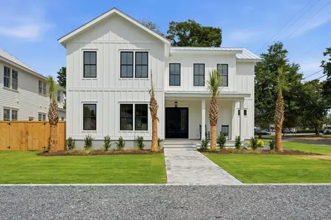 6 Vincent Dr, Mount Pleasant, SC 29464