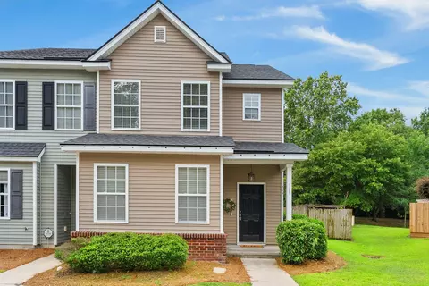 263 Brookshire Rd, Goose Creek, SC 29445